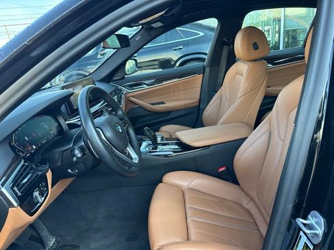 Used 2023 BMW 530i xDrive w/ Premium Package AWD/4WD image 7