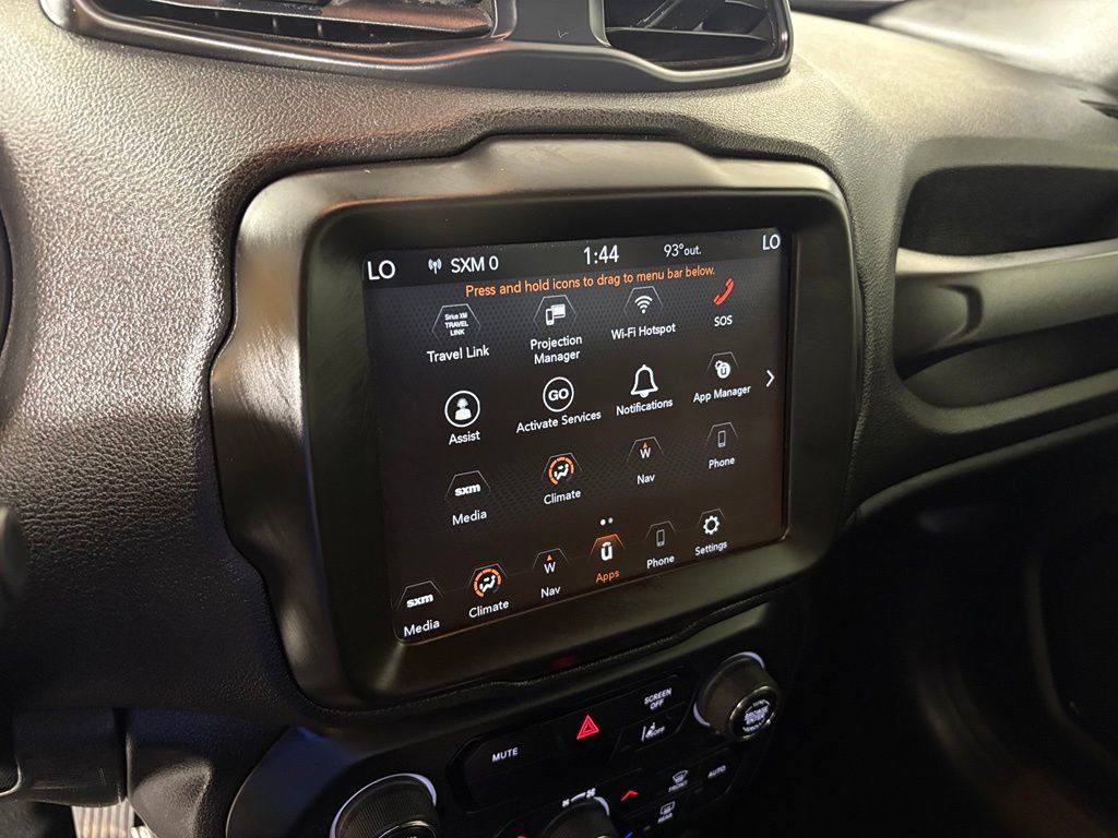 Used 2022 Jeep Renegade Altitude AWD/4WD image 25