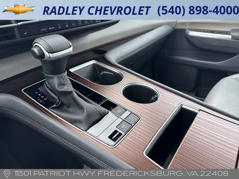 Used 2023 Toyota Sienna XLE image 14