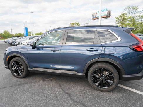 Used 2023 Honda CR-V Sport Touring image 4