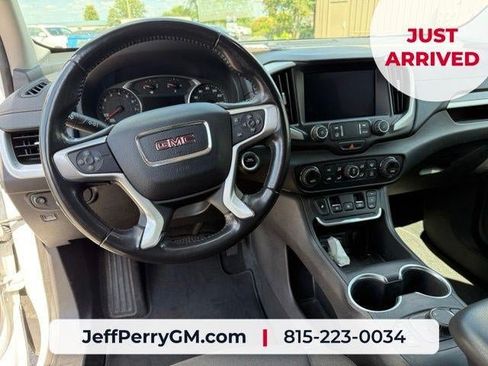 Used 2019 GMC Terrain SLE w/ Driver Convenience Package FWD image 13