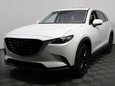 Used 2023 MAZDA CX-9 Touring Plus image 3