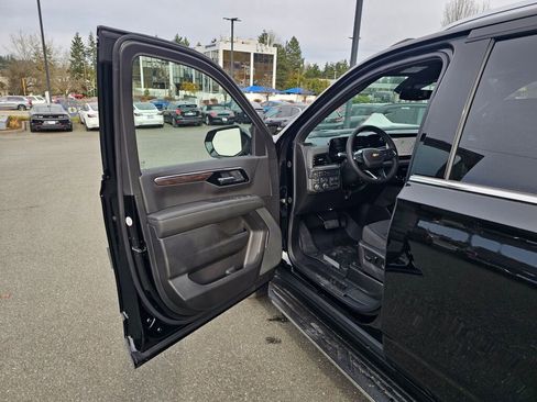 New 2026 Chevrolet Tahoe LS image 18