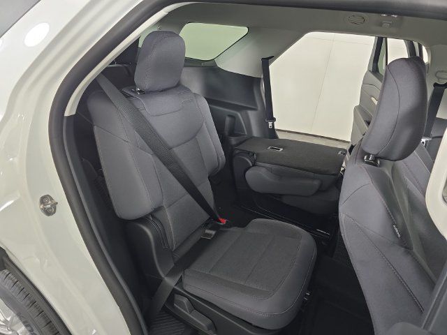 Used 2026 Ford Explorer Active AWD/4WD image 26