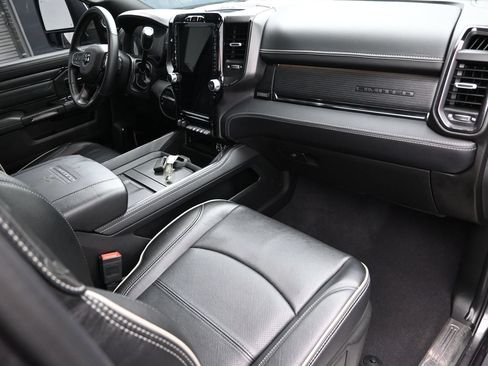 Used 2024 RAM 2500 Limited AWD/4WD image 41