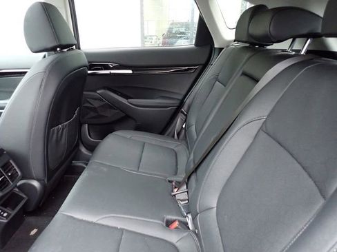 Certified 2024 Kia Seltos EX image 9