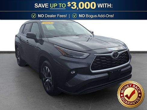 Used 2025 Toyota Highlander XLE AWD/4WD image 10