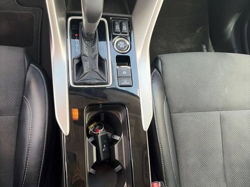 Used 2024 Mitsubishi Eclipse Cross SE AWD/4WD image 22