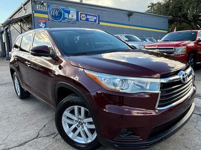 Used 2016 Toyota Highlander LE