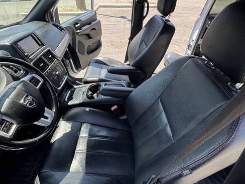 Used 2019 Dodge Grand Caravan GT FWD image 10