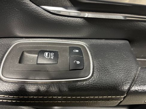 Used 2022 RAM 1500 Laramie image 15