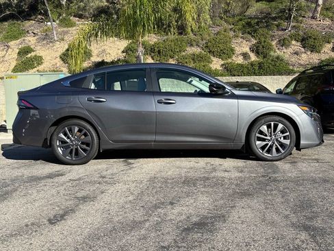 New 2026 Nissan Sentra SL w/ Floor Mat Package FWD image 2
