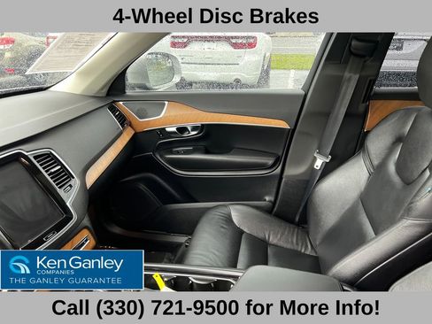 Used 2024 Volvo XC90 B5 Plus AWD/4WD image 40