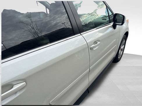 Used 2015 Subaru Forester 2.5i Limited w/ Popular Package #2 image 3