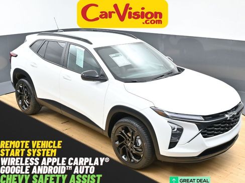 Used 2024 Chevrolet Trax RS FWD image 1