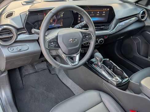 New 2026 Chevrolet Trax ACTIV w/ Driver Confidence Package image 9