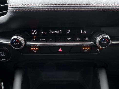 New 2026 MAZDA MAZDA3 2.5 S Hatchback w/ Premium Pkg FWD image 15