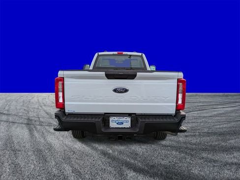 New 2026 Ford F250 XL image 5