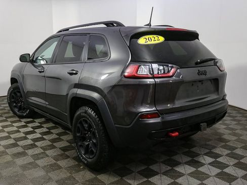 Used 2022 Jeep Cherokee Latitude w/ Sun & Sound Group image 8