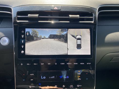 Used 2022 Hyundai Santa Cruz Limited image 21