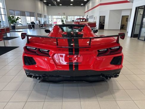 Used 2022 Chevrolet Corvette Stingray Premium Conv w/ Z51 Performance Package image 4