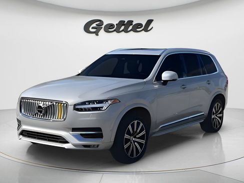 Used 2024 Volvo XC90 B5 Plus image 9