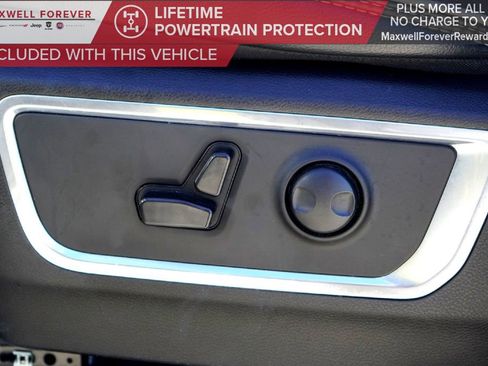 Used 2024 RAM 1500 Laramie image 19