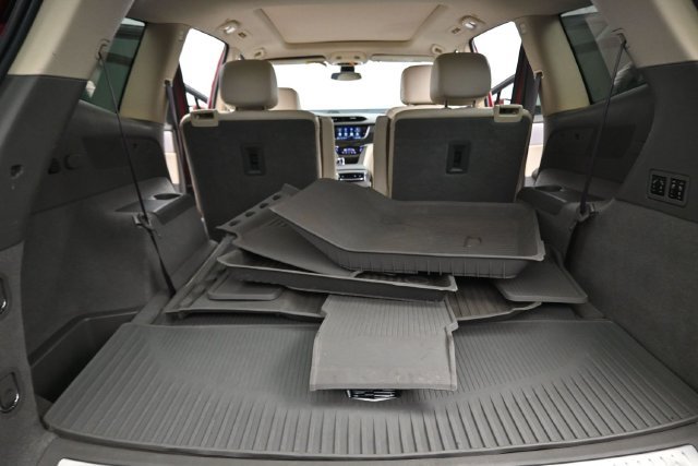 Used 2020 Cadillac XT6 Premium Luxury FWD image 18
