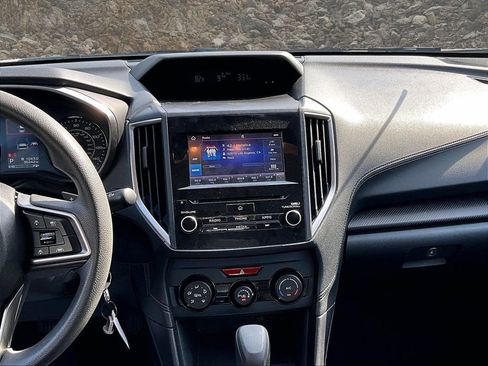 Used 2019 Subaru Impreza 2.0i Premium w/ Eyesight & BSD/Rcta & SRF image 6