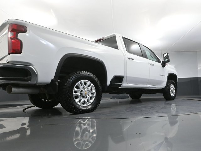 Used 2023 Chevrolet Silverado 3500 LT w/ Convenience Package AWD/4WD image 41