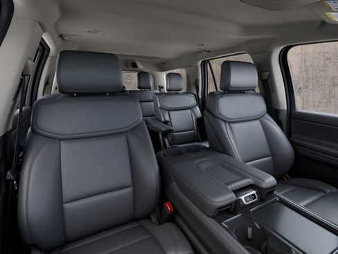 New 2027 Ford Expedition Active AWD/4WD image 10