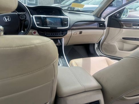 Used 2016 Honda Accord EX-L image 21