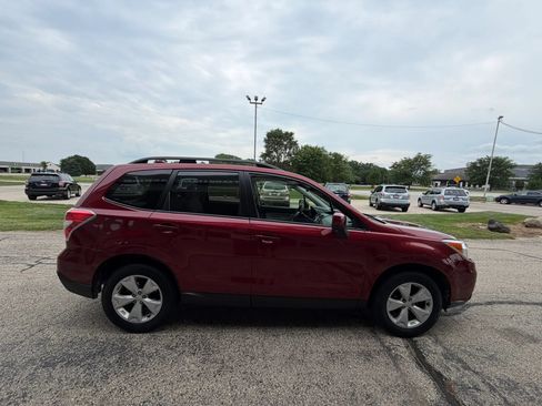 Used 2016 Subaru Forester 2.5i Premium AWD/4WD image 6