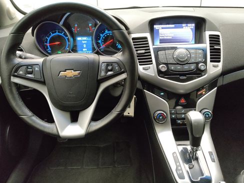 Used 2015 Chevrolet Cruze LT FWD image 22