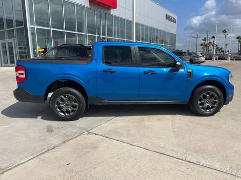 Used 2022 Ford Maverick XLT FWD image 2