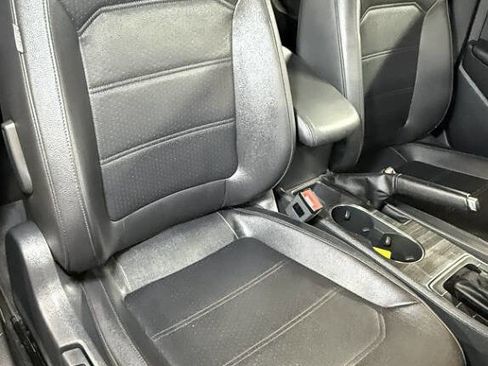 Used 2017 Volkswagen Passat 1.8T SE FWD image 8