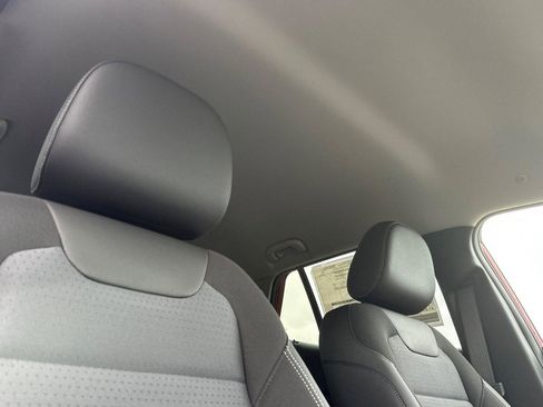 New 2026 Chevrolet Trax LT image 17