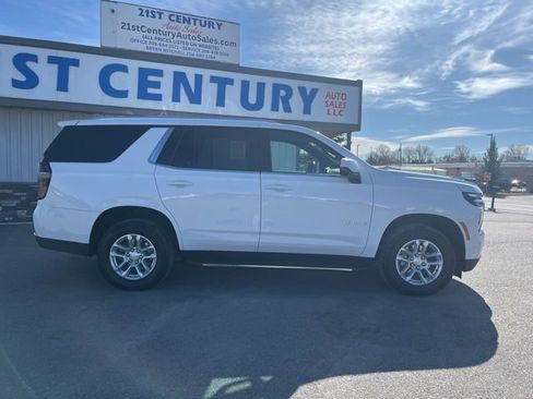 Used 2025 Chevrolet Tahoe LT AWD/4WD image 15