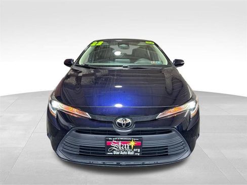 Used 2023 Toyota Corolla LE FWD image 2