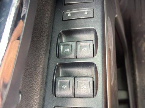 Used 2014 Chevrolet Silverado 1500 LT w/ LT Convenience Package AWD/4WD image 17