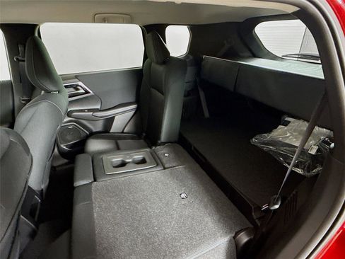 New 2026 Mitsubishi Outlander ES FWD image 17