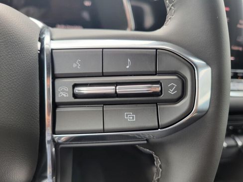 New 2026 GMC Canyon Elevation w/ Convenience Package RWD image 18