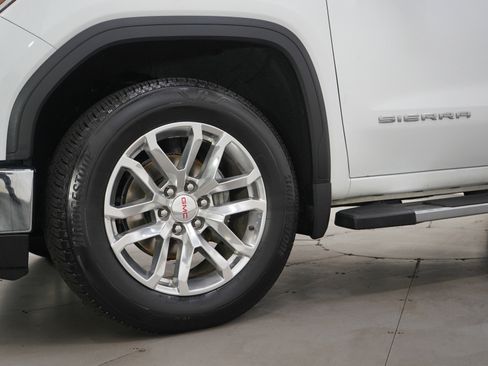 Used 2021 GMC Sierra 1500 SLT w/ SLT Premium Package image 29