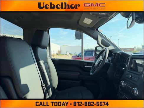 New 2026 GMC Sierra 2500 Pro AWD/4WD image 2