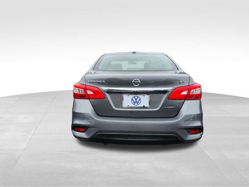 Used 2019 Nissan Sentra SV w/ Special Edition Package image 5