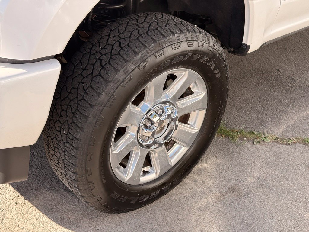 Used 2017 Ford F250 Platinum AWD/4WD image 11