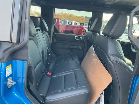New 2025 Ford Bronco Big Bend w/ Black Diamond Package AWD/4WD image 14