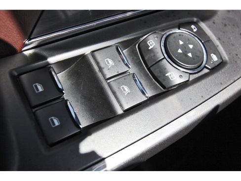 Certified 2022 Ford F150 Lariat AWD/4WD image 20