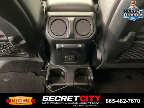 Used 2023 Jeep Gladiator Mojave w/ Cold Weather Group AWD/4WD image 26