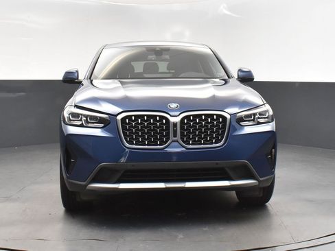 Certified 2025 BMW X4 xDrive30i image 10